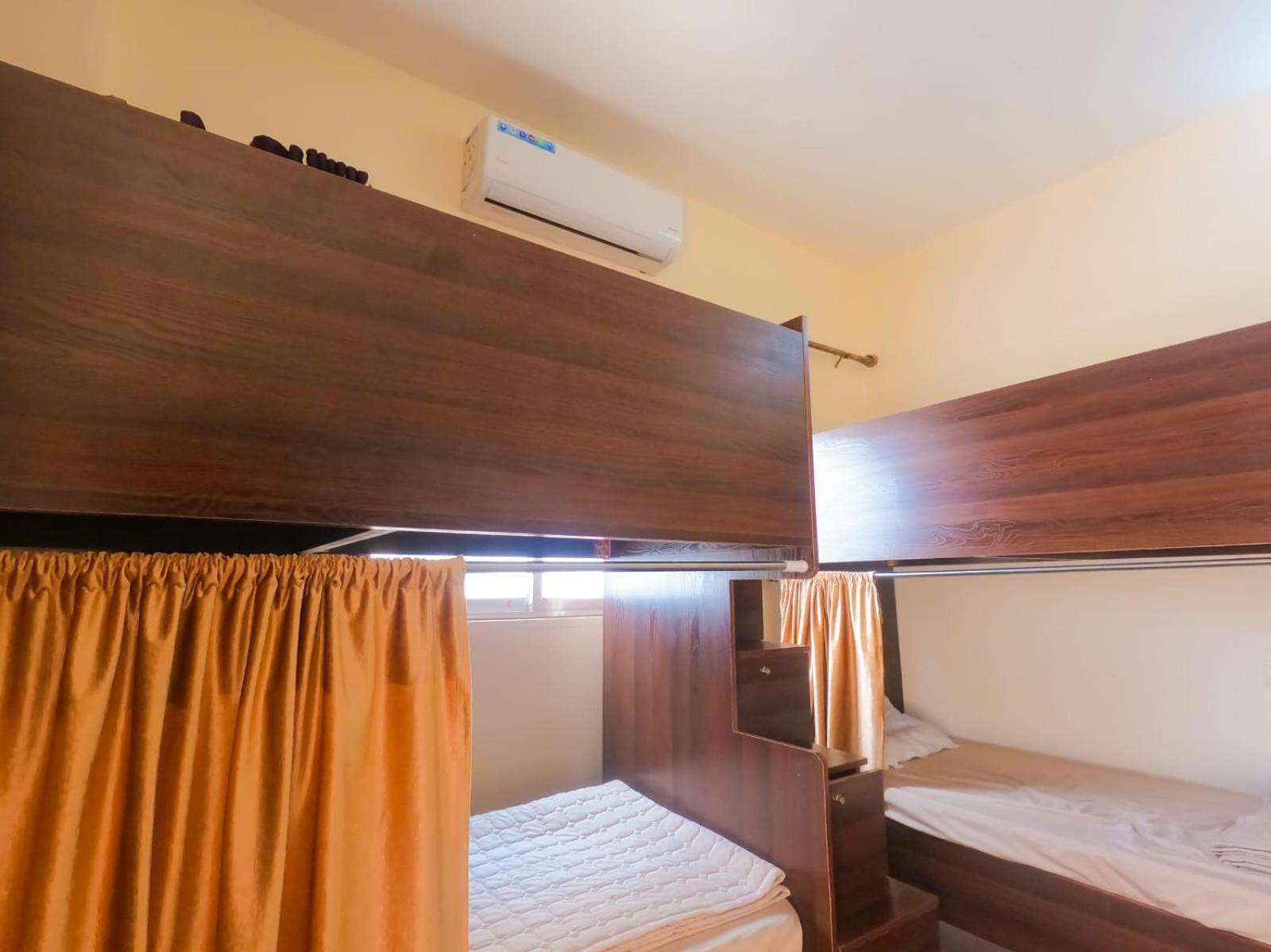 עקבה Pizza Street Hostel מראה חיצוני תמונה